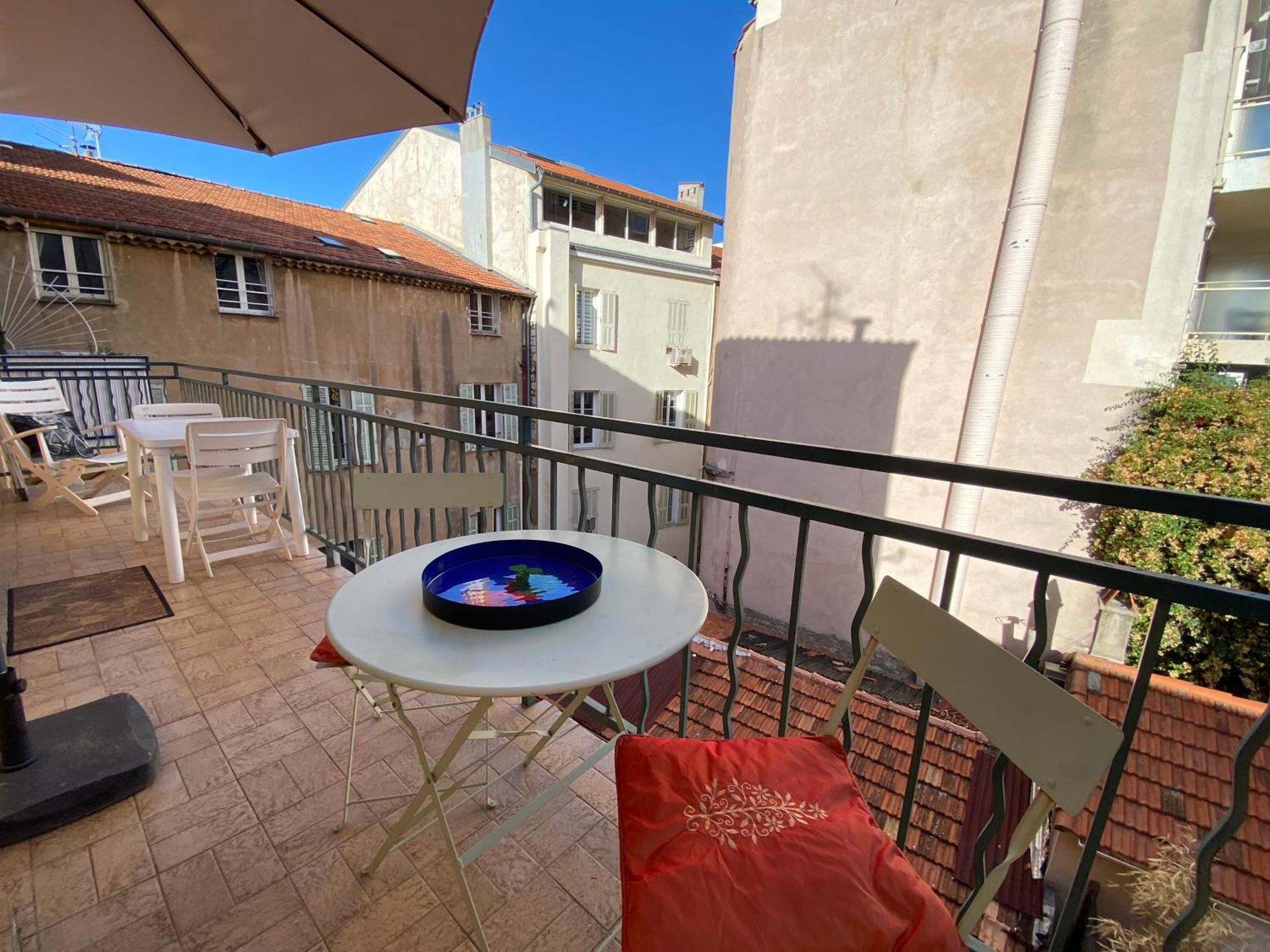 Tres Bel Entierement Renove - 2mn Croisette * Cannes