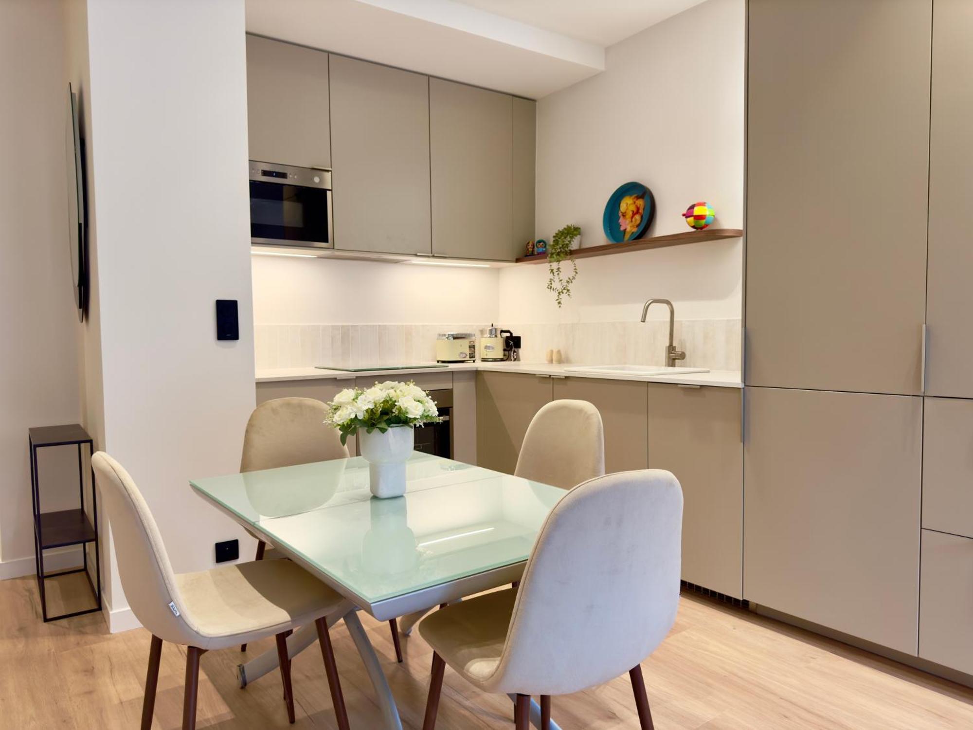 Tres Bel Entierement Renove - 2mn Croisette Appartement